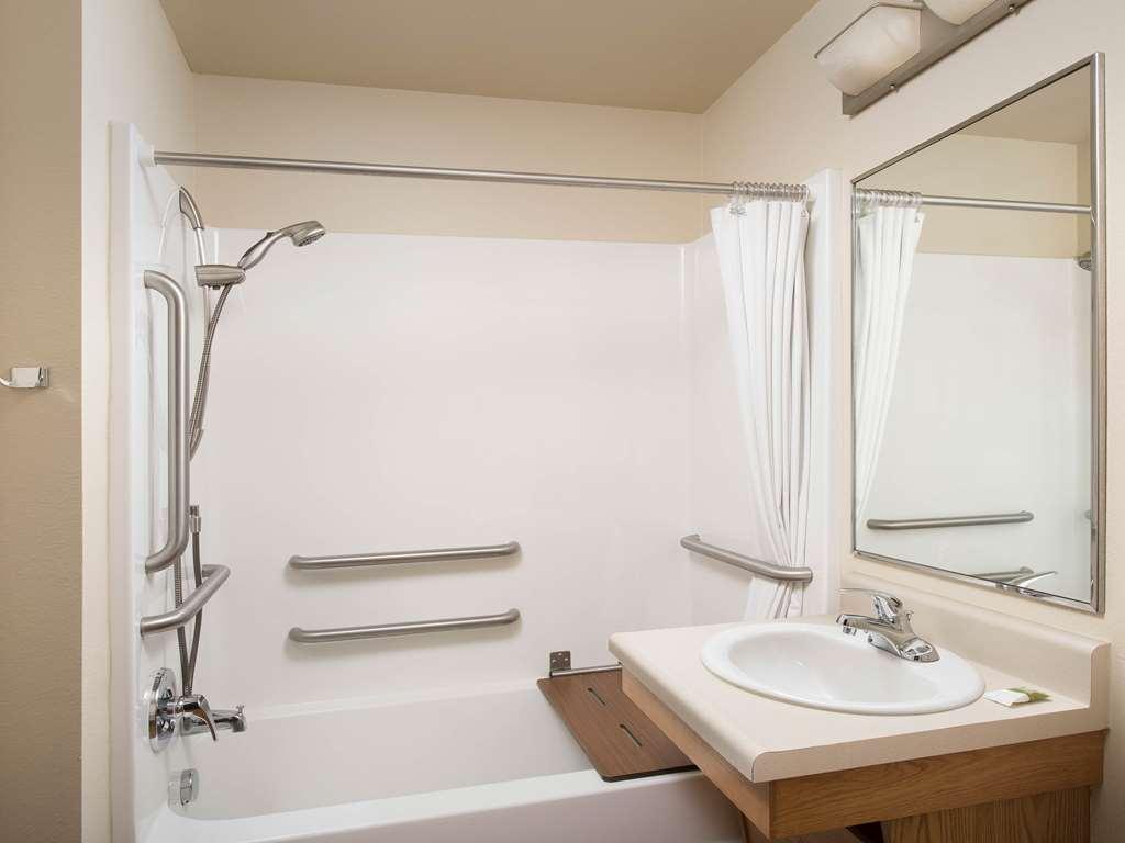 Extended Stay America Select Suites - Akron - South Portage Lakes Zewnętrze zdjęcie