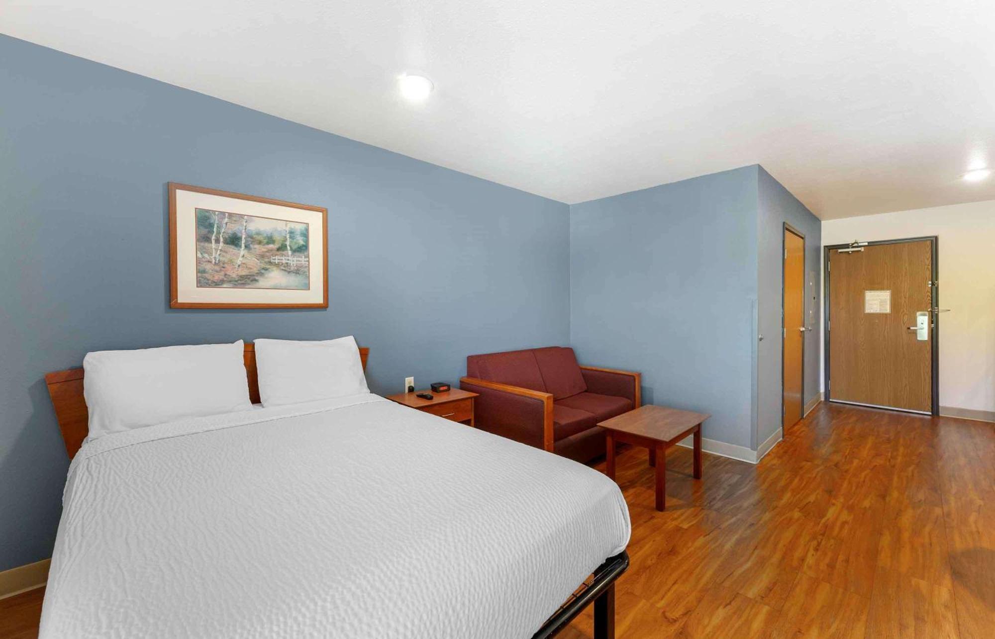 Extended Stay America Select Suites - Akron - South Portage Lakes Zewnętrze zdjęcie
