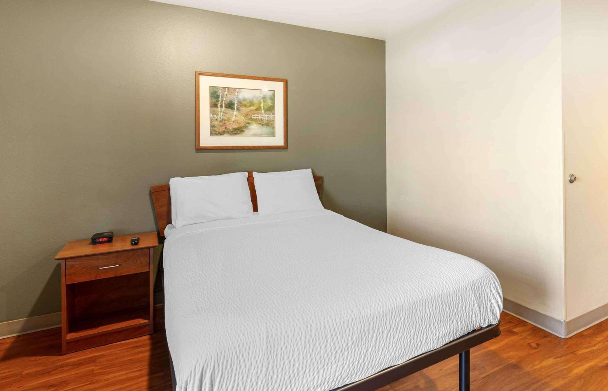 Extended Stay America Select Suites - Akron - South Portage Lakes Zewnętrze zdjęcie